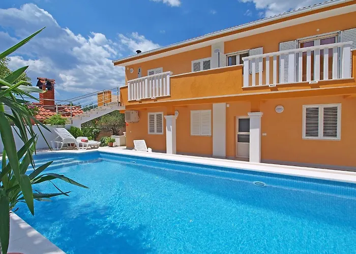 Mornar-1 By Interhome Apartamento