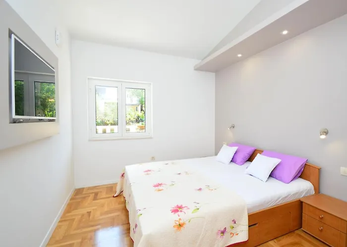 Mornar-1 By Interhome Trogir